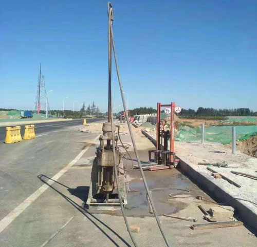利通公路高聚物注浆加固